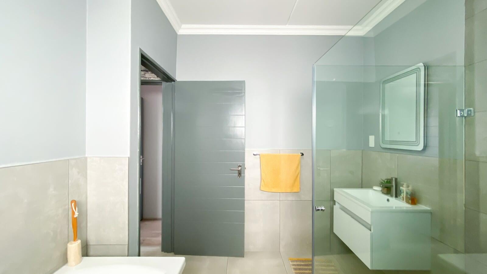 Ground Floor Full Bathroom 3